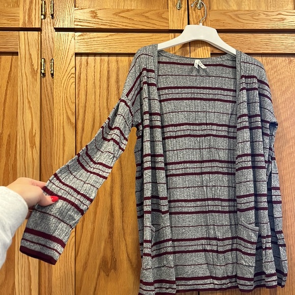 Mudd Lightweight Striped Cardigan - Picture 2 of 4